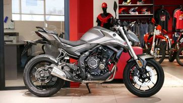  Voge 525R 2024 , 598000 , 