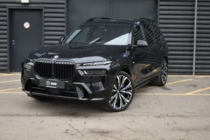 SUV   BMW X7 2024 , 18200000 , 