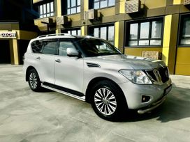 SUV   Nissan Patrol 2010 , 2360000 , 
