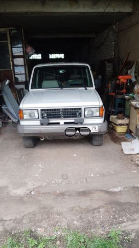  3  Isuzu Trooper 1990 , 500000 , 