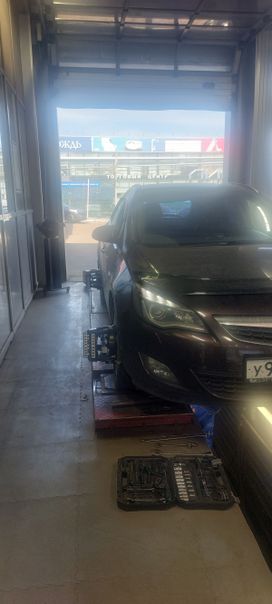  Opel Astra 2012 , 850000 , -