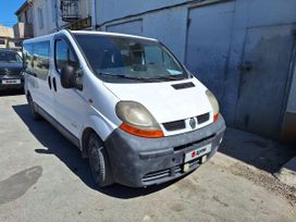    Renault Trafic 2006 , 950000 , 