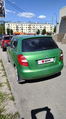  Skoda Fabia 2011 , 400000 , 