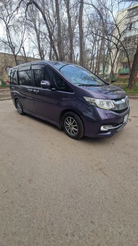    Honda Stepwgn 2016 , 2400000 , --