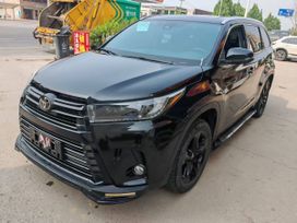 SUV   Toyota Highlander 2021 , 2990000 , 