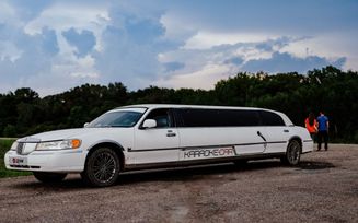  Lincoln Town Car 1999 , 500000 , 