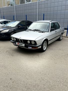  BMW 5-Series 1985 , 399999 , 