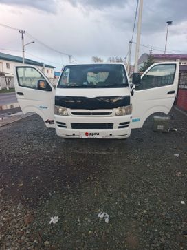    Toyota Hiace 2006 , 1500000 , 