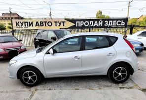  Hyundai i30 2009 , 700000 , 