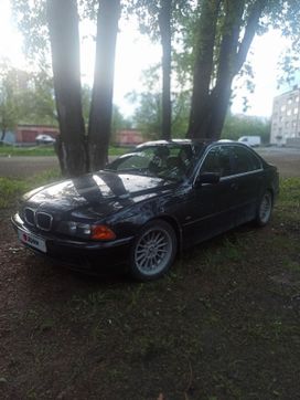  BMW 5-Series 2002 , 550000 , 