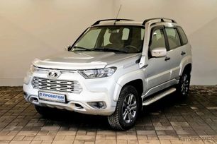 SUV      2022 , 829000 , 