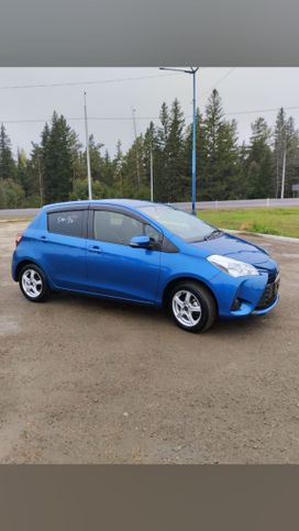  Toyota Vitz 2017 , 955000 , 