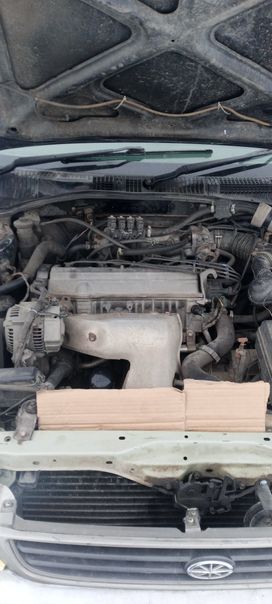  Toyota Corona 1995 , 200000 , 