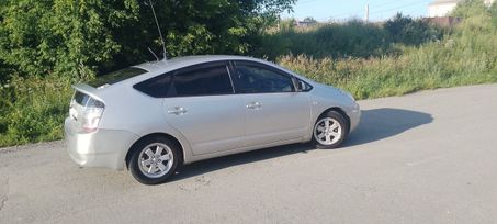  Toyota Prius 2004 , 719000 , 