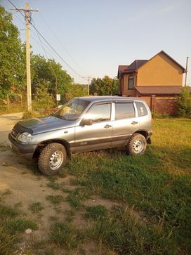 SUV   Chevrolet Niva 2004 , 410000 , 