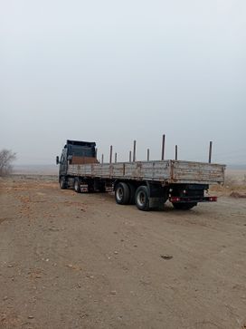    93272 2003 , 330000 , 