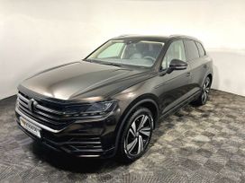 SUV   Volkswagen Touareg 2018 , 4550000 , 