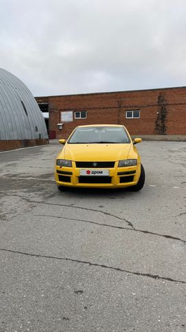  3  Fiat Stilo 2003 , 325000 , 