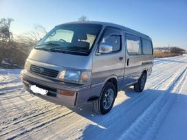    Toyota Hiace 1995 , 745000 , 