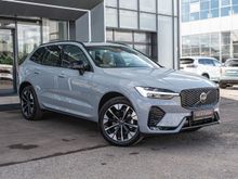  XC60, 2025