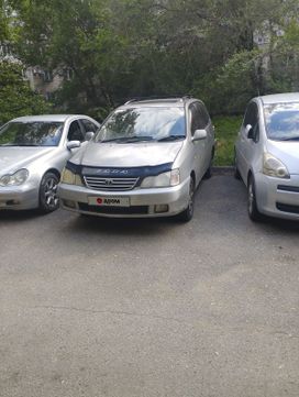    Toyota Gaia 1999 , 600000 , 