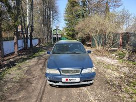  Volvo V70 1999 , 300000 , 