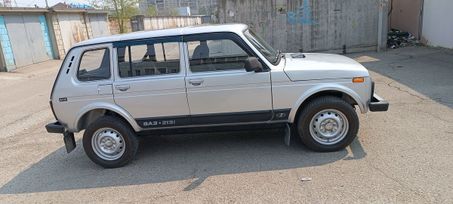 SUV    4x4 2131  2011 , 565000 , 