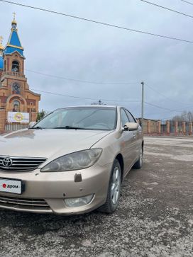  Toyota Camry 2004 , 750000 , 