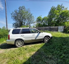 SUV   Subaru Forester 2004 , 800000 , -