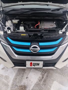    Nissan Serena 2018 , 2380000 , 