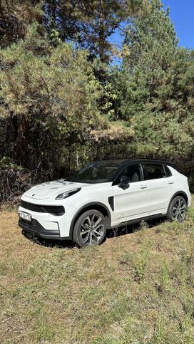 SUV   Lynk & Co 01 2023 , 2450000 , 