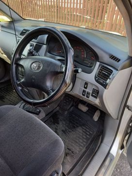    Toyota Ipsum 2002 , 840000 , 