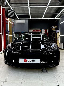  Tesla Model 3 2023 , 3990000 , 