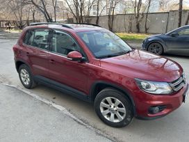 SUV   Volkswagen Tiguan 2013 , 1400000 , 