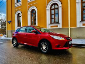  Ford Focus 2014 , 905000 , 