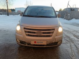    Hyundai H1 2016 , 1500000 , 