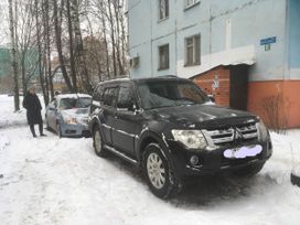  Pajero, 2012