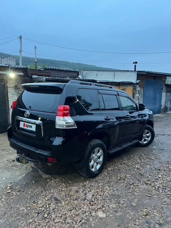 SUV   Toyota Land Cruiser Prado 2010 , 2680000 , -