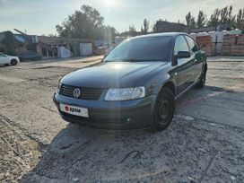  Volkswagen Passat 2000 , 300000 , 
