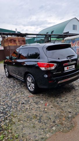 SUV   Nissan Pathfinder 2015 , 2590000 , 