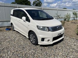    Honda Freed 2010 , 450000 , 