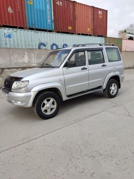 SUV     2012 , 496000 , 