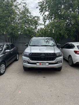 SUV   Toyota Land Cruiser 2008 , 3350000 , 