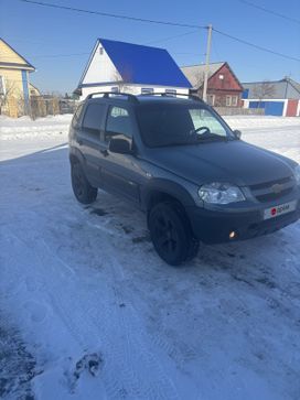 SUV   Chevrolet Niva 2017 , 680000 , 