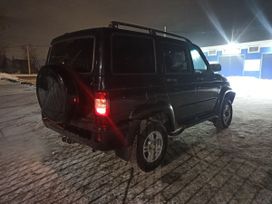 SUV     2009 , 490000 , 