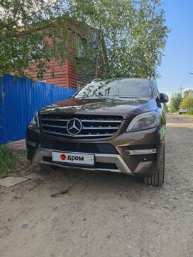 SUV   Mercedes-Benz M-Class 2012 , 2799000 , 