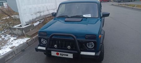  3   4x4 2121  2013 , 500000 , 