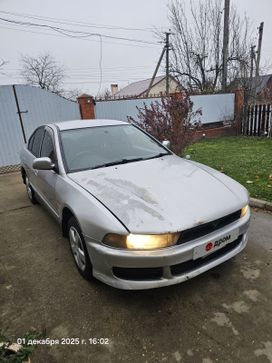  Mitsubishi Galant 2001 , 300000 , 