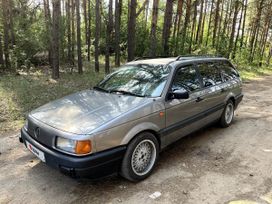  Volkswagen Passat 1993 , 235000 , 