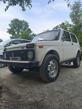  3   4x4 2121  1987 , 250000 , 